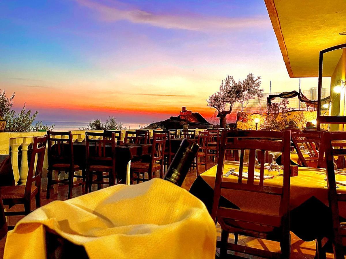 La Collina Sul Mare Acomodação com café da manhã Palma di Montechiaro Exterior foto
