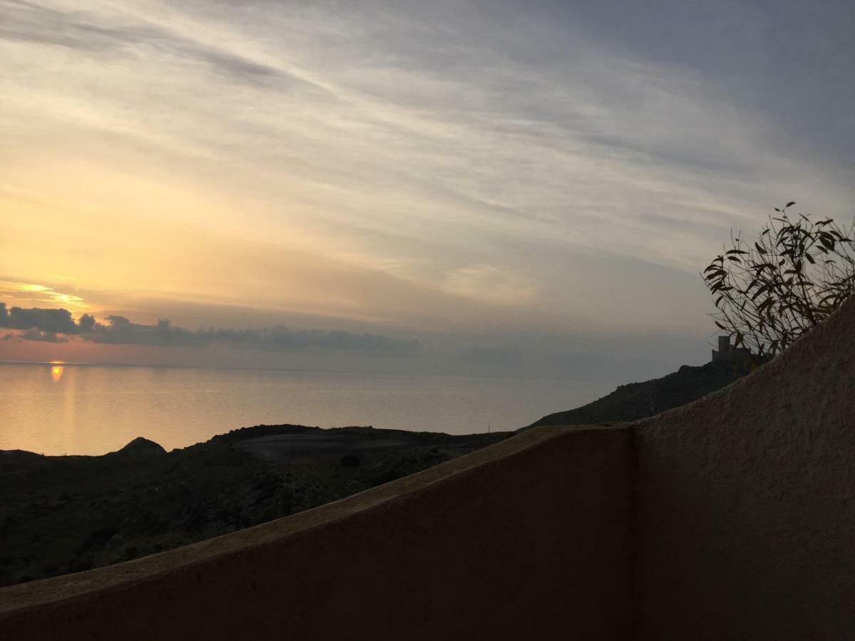 La Collina Sul Mare Acomodação com café da manhã Palma di Montechiaro Exterior foto